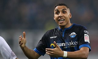 SCP-Spieler Abdelhamid Sabiri spendet einen Teil seines Gehalts ans Kinderhilfswerk UNICEF. - picture alliance/dpa