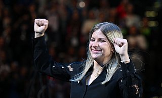 Freut sich über ihr erstes Kind: Elisabeth Seitz. - Marijan Murat/dpa