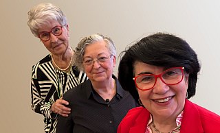 Drei Frauen, drei politische Vorbilder: Elisabeth Buschsieweke, Gabriele Diekötter und Maria Unger (v.l.) in Gütersloh. - Jeanette Salzmann Drei Frauen, drei politische Vorbilder: Elisabeth Buschsieweke, Gabriele Diekötter und Maria Unger (v.l.) in Gütersloh. - Jeanette Salzmann
