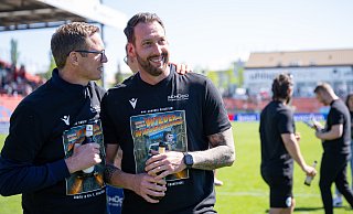 Arminias Sport-Geschäftsführer Michael Mutzel (l.) und Trainer Mitch Kniat arbeiten an der Kaderzusammenstellung für die kommende Zweitligasaison. - Teresa Kroeger/RHR-FOTO