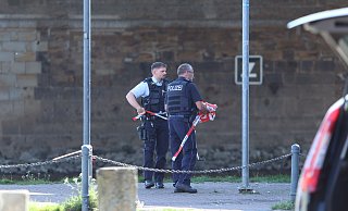 Die Polizei sicherte den Unfallort ab. - Alex Lehn