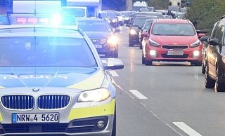 Auf der Autobahn 2 kommt es zu Stau. - Andreas Eickhoff (Archivbild/Symbolbild)