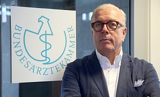 Klaus Reinhardt, Präsident der Bundesärztekammer, kommt aus Bielefeld. - Wolfgang Kumm/dpa