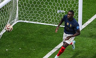 Erzielte den Treffer zum 2:0 im WM-Halbfinale gegen Marokko: Frankreichs Randal Kolo Muani. - Robert Michael/dpa