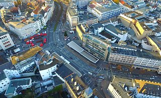 Die anstehenden Umbauarbeiten am Jahnplatz haben Folgen für viele Autofahrer. - Jens Reddeker