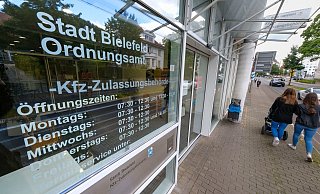 Die Kfz-Zulassungsstelle in der Paulusstraße. - Andreas Zobe, Andreas Zobe