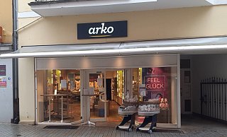 Eine Arko-Filiale in der Fußgängerzone. - Jobst Lüdeking