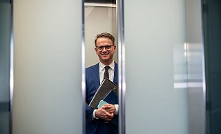Carsten Linnemann, CDU-Generalsekretär, kommt zu Sondierungsgesprächen von Union und SPD nach der Bundestagswahl. - Michael Kappeler/dpa