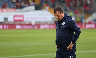 Muss in Bielefeld als Trainer gehen: Uwe Koschinat. - Friso Gentsch/dpa