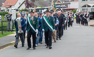 Die 1925 gegründete Schützengesellschaft Eilshausen feiert mit Umzug durch das Dorf und Dorfparty ihr hundertjähriges Bestehen. - Ralf Bittner