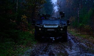 Ein Spähwagen vom Typ Fennek. (Symbolbild) - Philipp Schulze/dpa