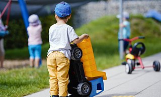 Rund 12.400 Kinder gehen in Bielefeld in eine Kita.  - dpa (Uwe Anspach)