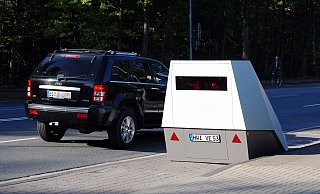 Farbanschlag: Der neue Bielefelder "Enforcement Trailer" ist außer Gefecht gesetzt worden. - Jens Reichenbach