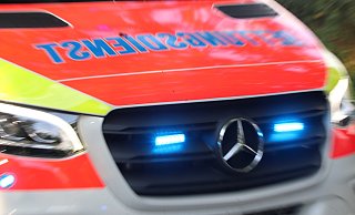 Ein Rennradfahrer wurde schwer verletzt auf der Straße gefunden. - Symbolfoto: MT-Archiv/Jan Henning Rogge