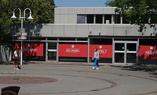 Das ehemalige Einkaufszentrum City Center gegenüber dem Nordbahnhof steht leer. Der Investor und Eigentümer ist mit seinen Plänen gescheitert. - Ulf Hanke