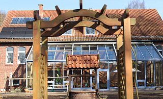 Das Café liegt in einem Naturschutzgebiet auf der Grenze von Petershagen und Minden. - Alex Lehn