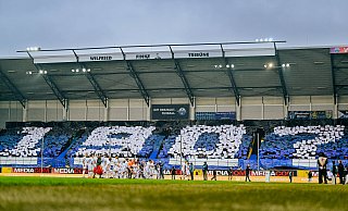 Nach einem Zwischenfall beim ersten Heimspiel der vergangenen Saison hat der SCP seine Vorgaben für Choreografien verschärft. Die Fans kritisieren die neuen Regeln: Fanaktionen wie diese in einem Spiel gegen Hansa Rostock hat es zuhause seit Langem nicht mehr gegeben.stand. - Besim Mazhiqi