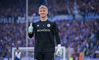Torhüter Jonas Kersken unterschreibt einen neuen Vertrag bei Arminia Bielefeld. - Teresa Kroeger Torhüter Jonas Kersken unterschreibt einen neuen Vertrag bei Arminia Bielefeld. - Teresa Kroeger