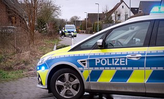 Der Sonnenbrink war für die Unfallaufnahme gesperrt. Das verunfallte Fahrrad stand noch am Straßenrand. - Felix Eisele