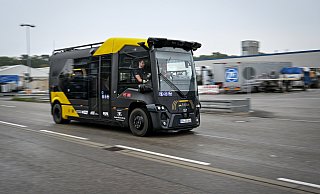 Autonome Busse wie diese sollen schon bald in Herford ihren Dienst aufnehmen. - dpa