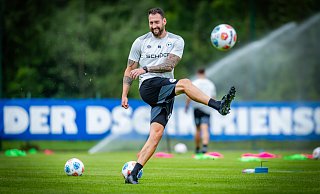 Arminia-Trainer Mitch Kniat geht mit großer Vorfreude in die seine erste Zweitligasaison. - Sarah Jonek