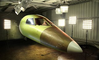 Auch Flugzeugteile, wie hier ein Cockpit, lassen Hersteller bei der IABG testen. - IABG
