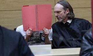 Der Mindener mit der irakischen Staatsangehörigkeit gilt als einer von zwei Hauptbeschuldigten im Verfahren um eine mutmaßliche Vergewaltigung am Herforder Go Parc. (Archivfoto) - Alex Lehn (MT) Der Mindener mit der irakischen Staatsangehörigkeit gilt als einer von zwei Hauptbeschuldigten im Verfahren um eine mutmaßliche Vergewaltigung am Herforder Go Parc. (Archivfoto) - Alex Lehn (MT)