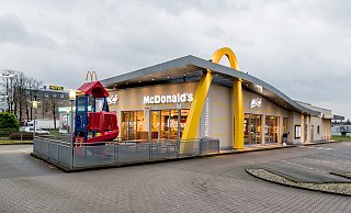 Über mehrere Wochen schließt der Bielefelder McDonald's. - B & D SERVICE