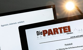 Die Protokolle des Schulausschusses von der Paderborner Die Partei sorgten für Ärger in der Politik (Archivfoto). - Niklas Tüns