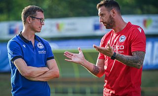 Nachwuchsförderung: Mitch Kniat (r.) und Michael Mutzel haben bald eine zweite Mannschaft – und finden es gut. - Sarah Jonek Nachwuchsförderung: Mitch Kniat (r.) und Michael Mutzel haben bald eine zweite Mannschaft – und finden es gut. - Sarah Jonek
