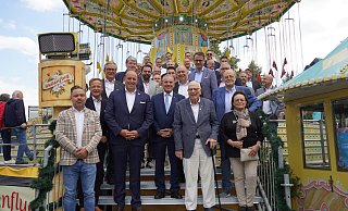 Paderborner Schausteller und Politiker besprachen beim Schaustellerfrühstück mitunter die Probleme der Branche. - Felix Schwien