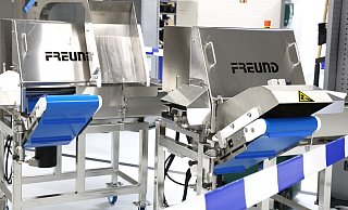Maschinen für den weltweiten Einsatz in Fleischfabriken baut die Paderborner Firma Freund jetzt in einer neuen Smart Factory. - Rajkumar Mukherjee