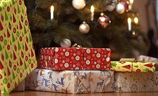 Noch keine Weihnachtsgeschenke besorgt? Kein Problem -- die NW hat ein paar Last-Minute-Tipps direkt hier aus Herford. - Imago/Bernd Feil/M.i.S.