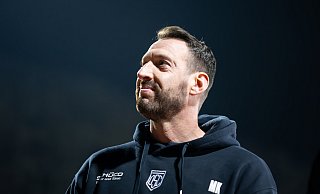 Arminia-Trainer Mitch Kniat ist begeistert vom Zuspruch der Bielefelder für das Heimspiel gegen Hannover 96 II. - Teresa Kroeger