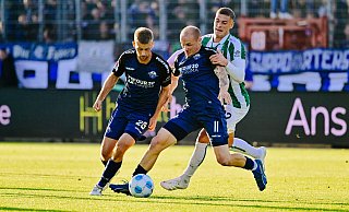 Sebastian Klaas (l.) ist wieder eine Option für die Startelf. Sven Michel (Mitte) aber ist gesetzt. - Besim Mazhiqi