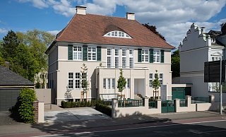 Die alte, dreistöckige Stadtvilla an der Lindenstraße in Gütersloh wird seit 41 Jahren als Denkmal geführt. - Luc Zimmermann