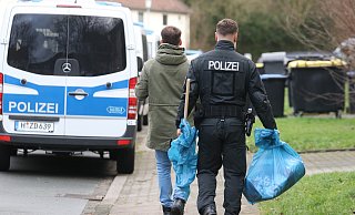Bundesweit waren bei den konzentrierten Durchsuchungsmaßnahmen mehr als 300 Polizeibeamte im Einsatz. - Claus Frickemeier