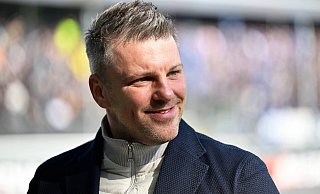 „Der Spaß geht jetzt erst los“, sagt Trainer Lukas Kwasniok vor der entscheidenden Phase einer Saison, die für ihn die letzte als Chefcoach des SC Paderborn sein wird. - IMAGO/Ulrich Hufnagel