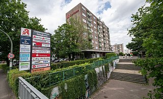 Die Liste der Geschäfte im Ladenzentrum Stieghorst ist lang, doch die Anwohner haben auch Wünsche. Foto: Felix Brenneke - Felix Brenneke