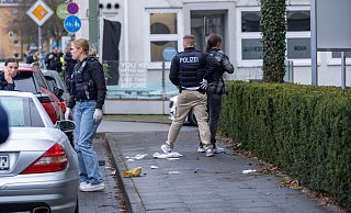 An dieser Stelle der Kreuzstraße wurden vier Männer niedergeschossen, zwei von ihnen schwebten in Lebensgefahr. - Christian Mathiesen