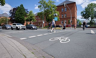 Das Integrierte Mobilitätskonzept (IMOK) soll die Weichen für die Mobilitätswende in Paderborn stellen: ob zu Fuß, per Rad, im Auto oder mit Bus und Bahn. - Archivfoto: Niklas Tüns