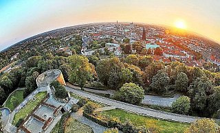 Die Kandidaten und Parteien blicken auf das Ergebnis und die Folgen für die Stadt. - Sarah Jonek