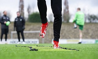Der Transferticker bildet alle Informationen rund um Wechsel bei den Fußballmannschaften im Kreis Herford und Kreis Minden-Lübbecke ab. - Joel Beinke