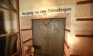 Es zieht wieder Leben ein in einen großen Weltkriegsbunker in Bielefeld. - Andreas Zobe (Archiv)