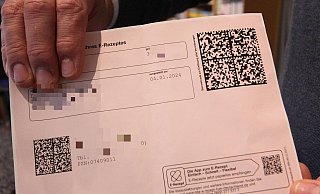 Aus den Rezepten zogen der Apotheker aus Bielefeld und ein Gehilfe Daten, um eine Unterschriftenliste gegen einen Bahnsteig zu fälschen. - Björn Kenter