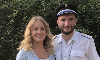 Neuer Schützenkönig in der Warburger Ortschaft Rimbeck ist Robert Wendt. Er wird gemeinsam mit Elena Hoppe das Schützenvolk regieren. - Schützen