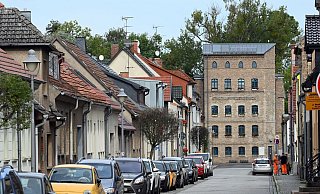 Die Innenstadt im brandenburgischen Zehdenick. Beim Kauf von Wohneigentum auf dem Land sparen Verbraucher im Schnitt fast ein Drittel des Kaufpreises. - Soeren Stache/dpa-Zentralbild/dpa