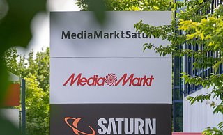 Mediamarkt und Saturn - zwei Elektronikshops, die künftig wohl einen chinesischen Eigentümer haben. (Archivbild) - Armin Weigel/dpa