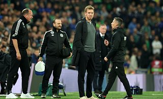 Julian Nagelsmann und seinen Nationalspielern traut die Mehrheit der Deutschen laut einer Umfrage nicht den WM-Titel zu. - Christian Charisius/dpa