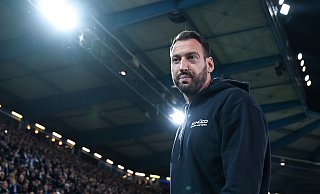 Bis zur Lichtgestalt ist es für Arminia Bielefelds Coach Mitch Kniat noch ein längerer Weg. - Teresa Kröger